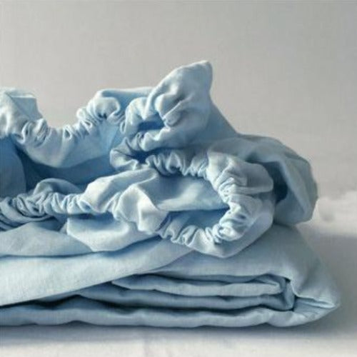Baby blue light Blue linen sheets | Our linen fitted sheets are available in a range of colors and sizes, making them a perfect fit for any bed. The natural linen fibers allow your skin to breathe, keeping you cool in the summer and warm in the winter.