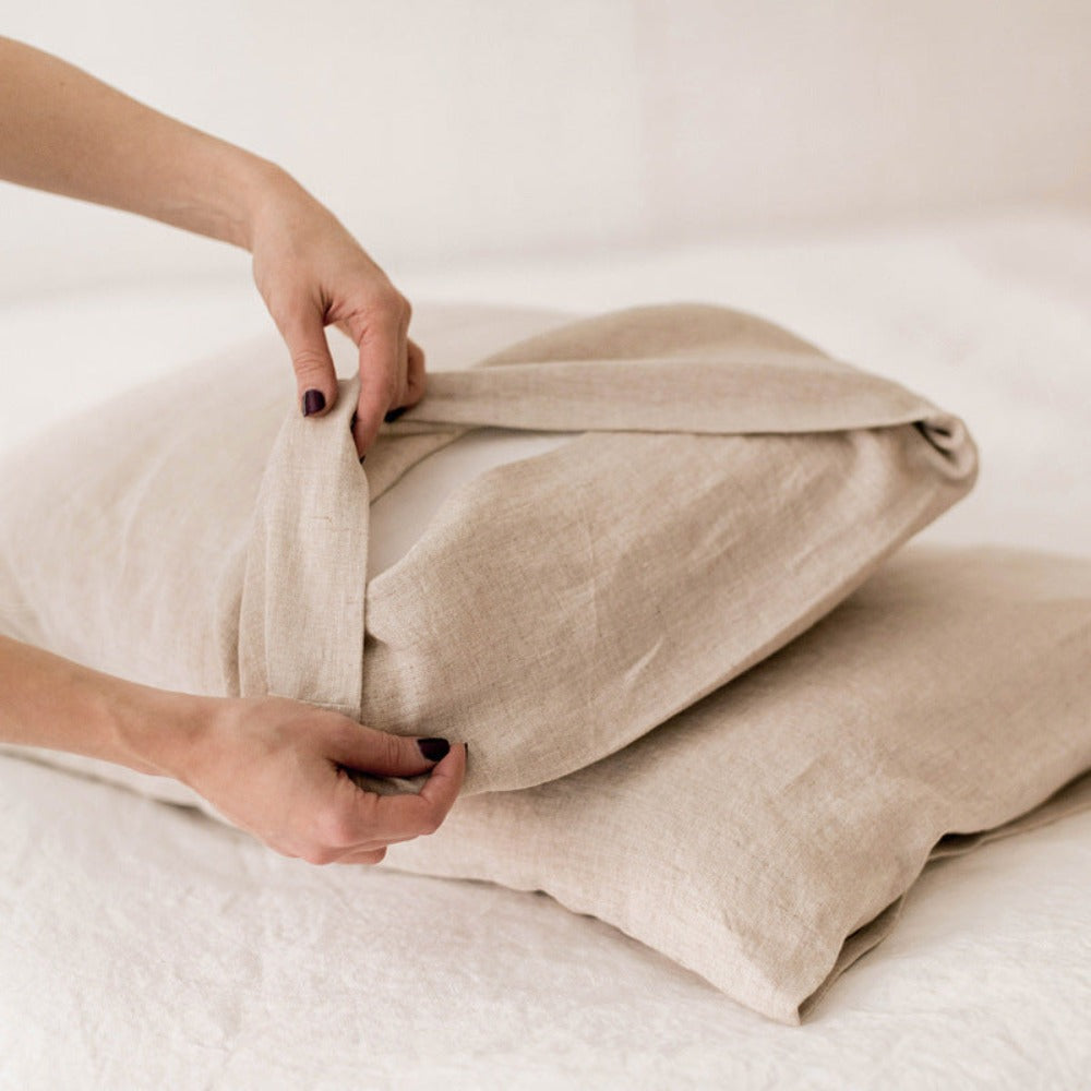 Natural linen flax pillowcases | Indulge in a luxurious and comfortable sleep with our high-quality linen pillowcases. Available in a variety of sizes and colors, these pillowcases are the perfect addition to any bedroom decor. Made from 100% natural linen, these pillowcases are both soft and durable, providing a cozy and comfortable sleeping experience.