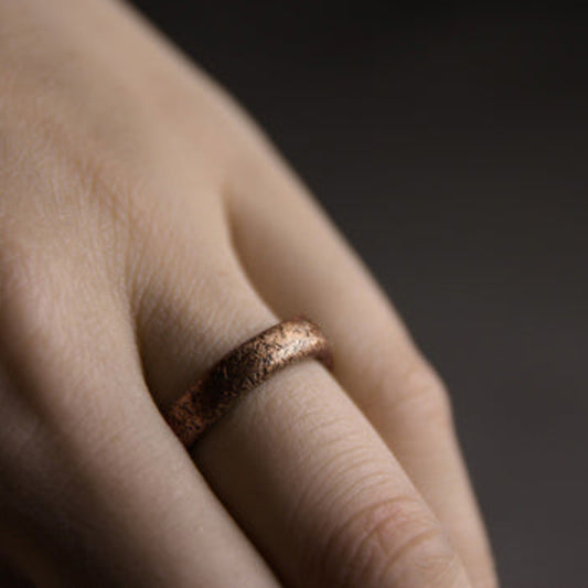 Rustic natural jewelry | Crafted with high-quality copper, this ring features a unique and organic design that showcases the natural beauty of the metal