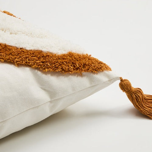 Natural midwest style home decor | Upgrade your home decor with our beautiful midwest style tufted throw pillowcases in natural cotton with tassels. Made from high-quality 100% natural cotton, these pillowcases are both soft and durable, providing a comfortable and stylish addition to your living space.  