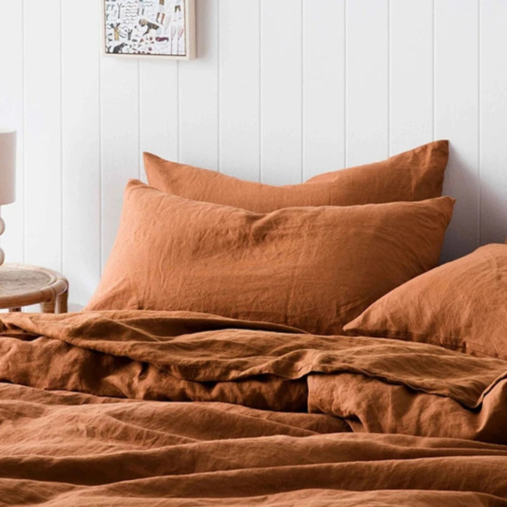Rustic terracotta linen bedding | Our linen pillowcases are easy to care for and can be machine washed and tumble dried, so you can enjoy them for years to come. The more you use and wash them, the softer they become, making them even more comfortable over time.