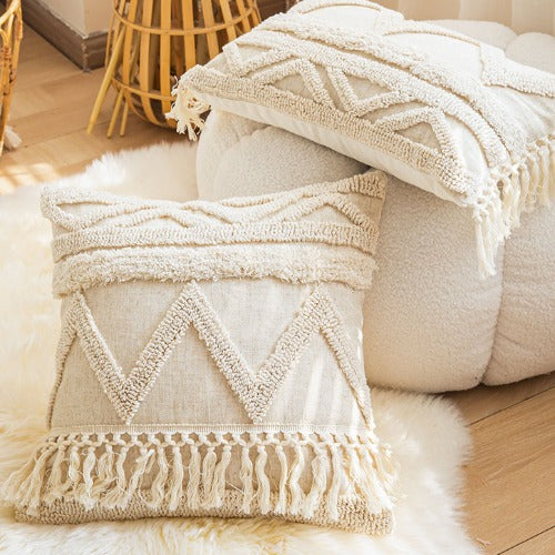 Natural cotton linen pillow cover | Add a touch of boho chic to your living space with our beautiful tufted throw pillow in natural cotton with tassels. This stunning pillow is crafted from high-quality, 100% natural cotton, providing a soft and comfortable feel that will enhance your home decor.